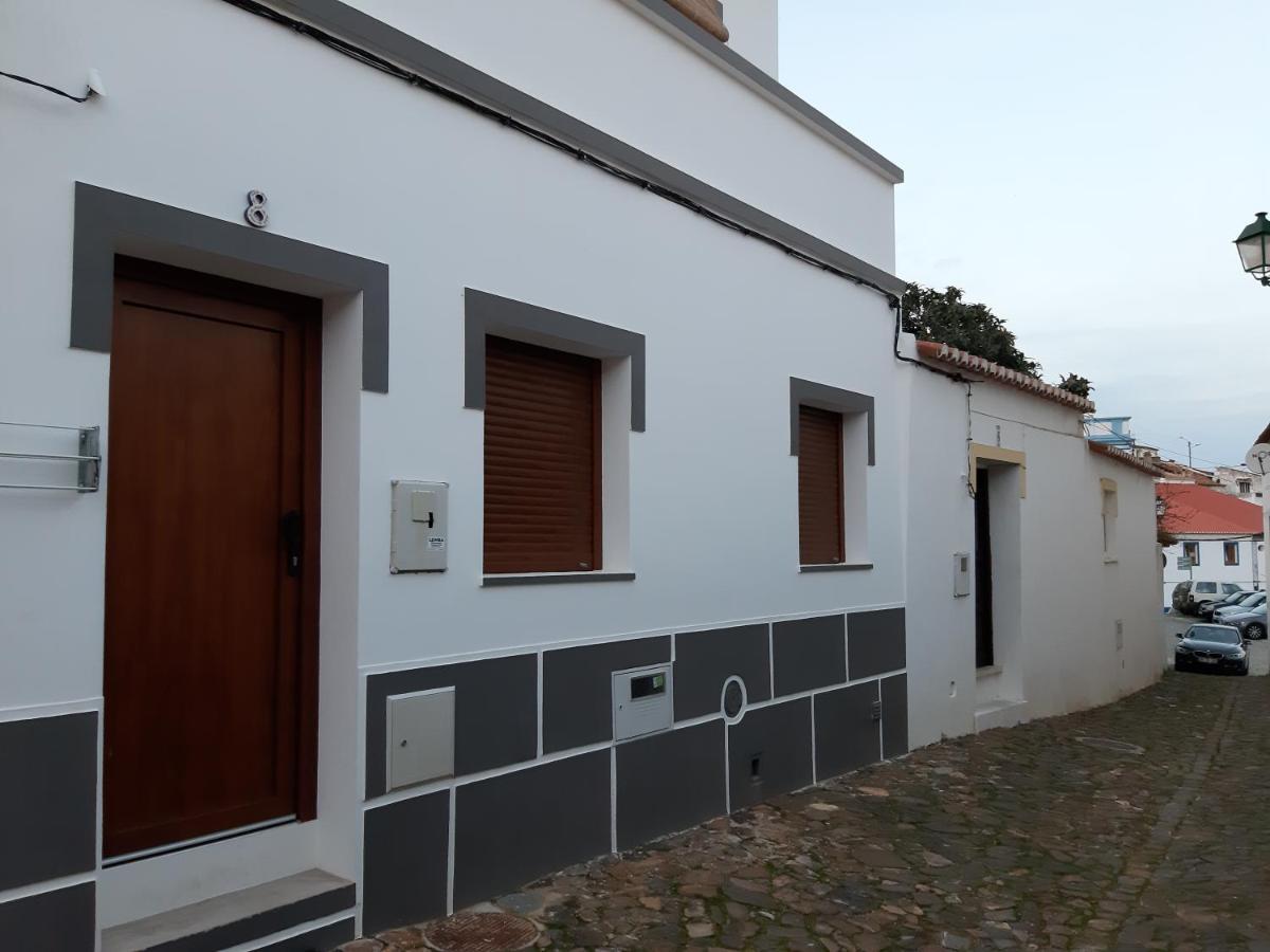 Casa Barbara - No Centro Historico De Aljezur Villa Exterior photo